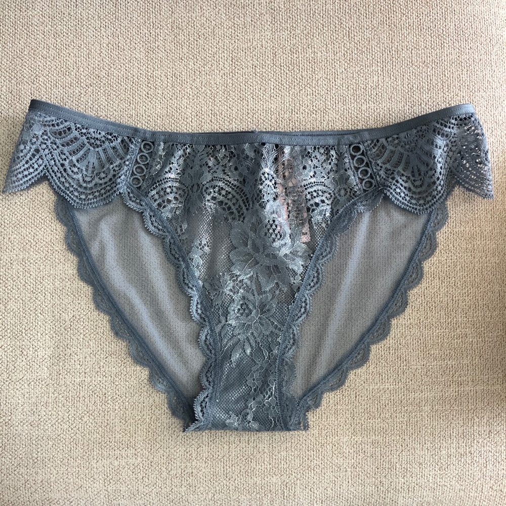 Victoria Secrets Dream Angel Cheekini